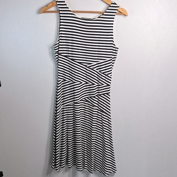 Market & spruce Nic Knit Dress size S - Picture 2 of 4